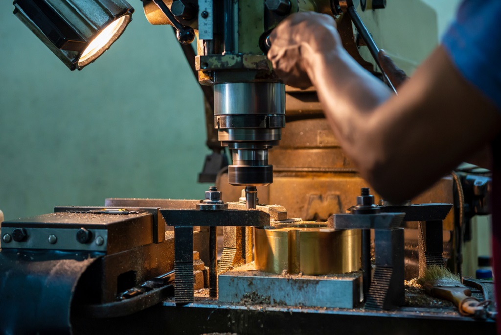 machine tool transport bench mill dril