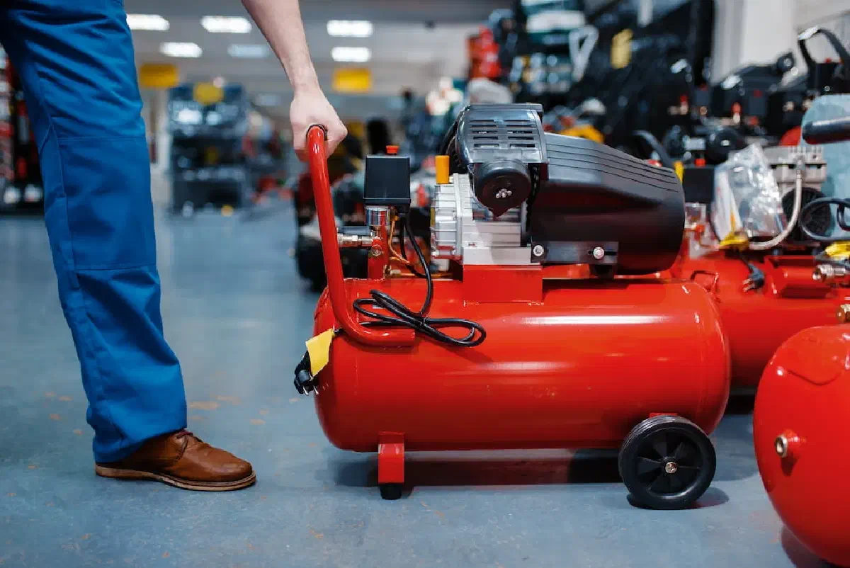 Tips for Transporting a Vertical Air Compressor: Can You Lay Upright Air Compressor on the Side?