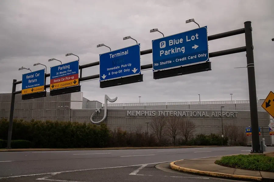 Cargo airports