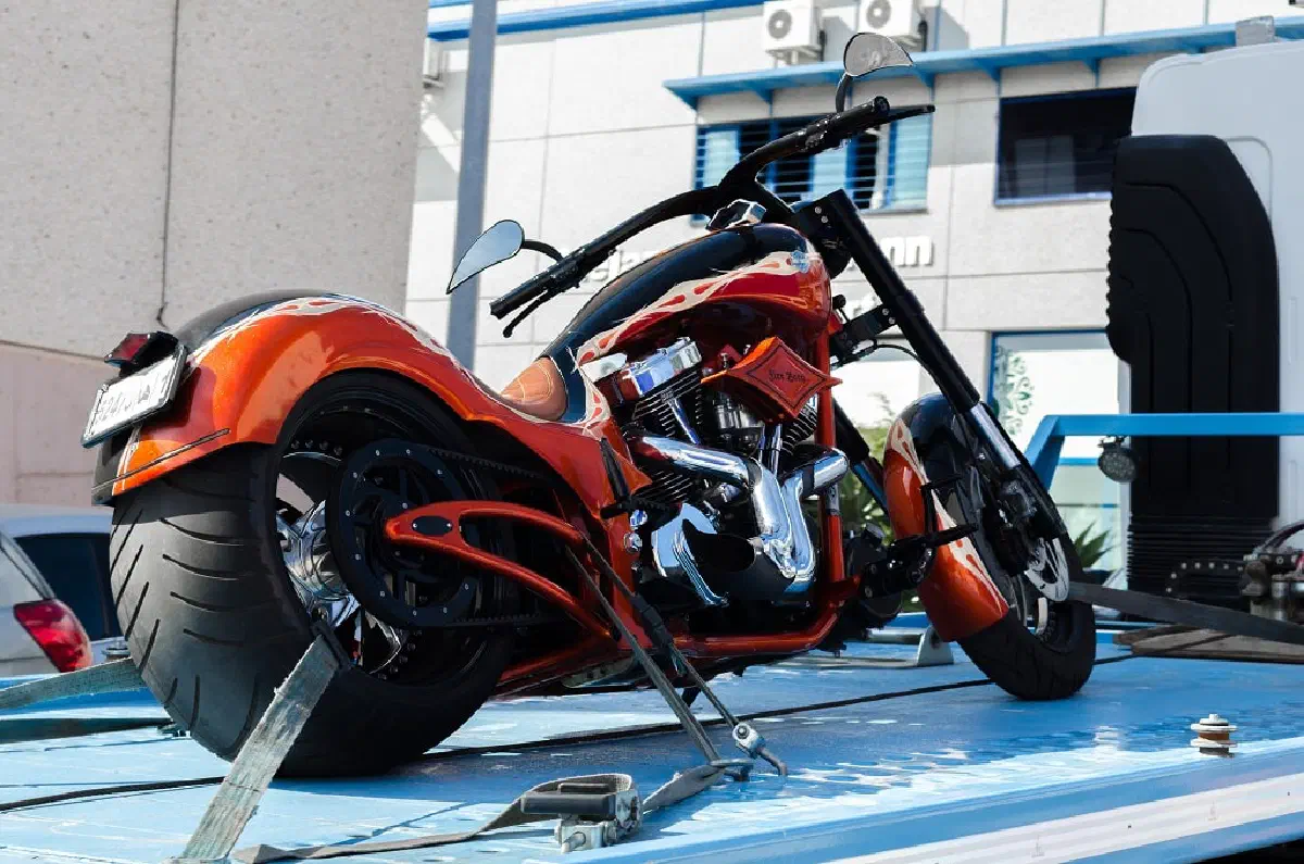 Transporting a Motorcycle: How to Ensure a Successful Shipment Transporting a Motorcycle: How to Ensure a Successful Shipment