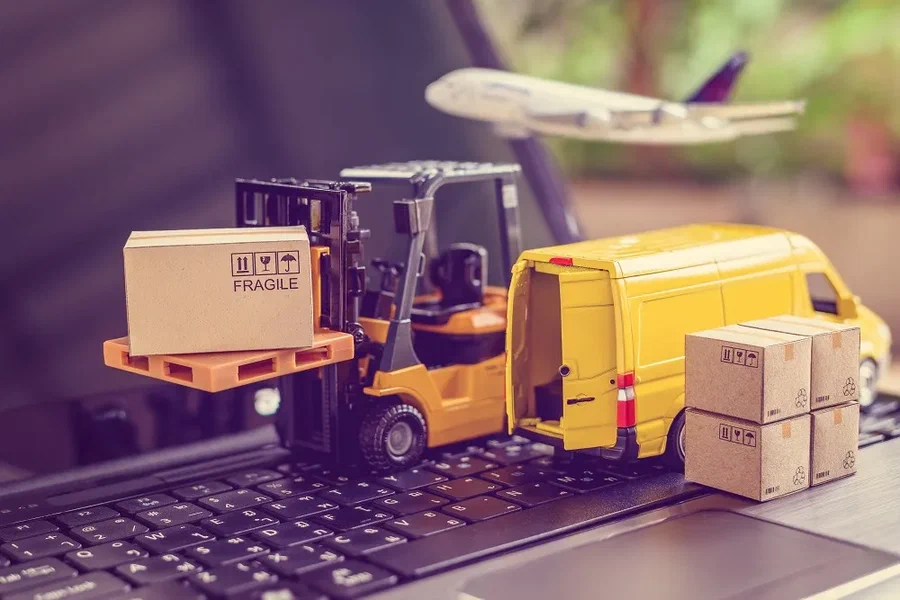 Integrated Logistics in the Real World: Success Stories